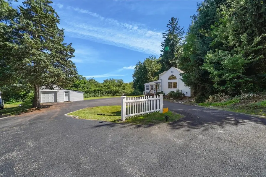 1304 New London Avenue, Cranston, RI 02920 - #2