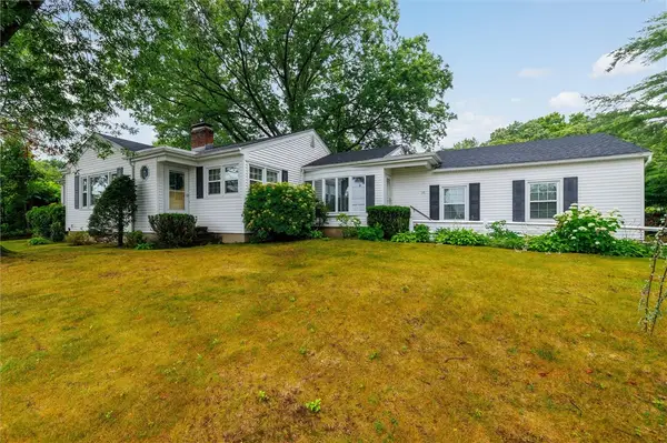 95 Priscilla Drive, Cranston, RI 02921