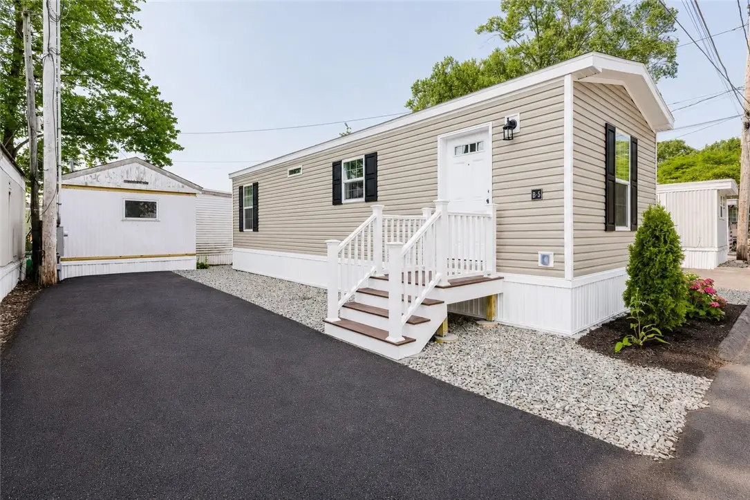 1346 Newport Avenue, Attleboro, MA 02703 - #1