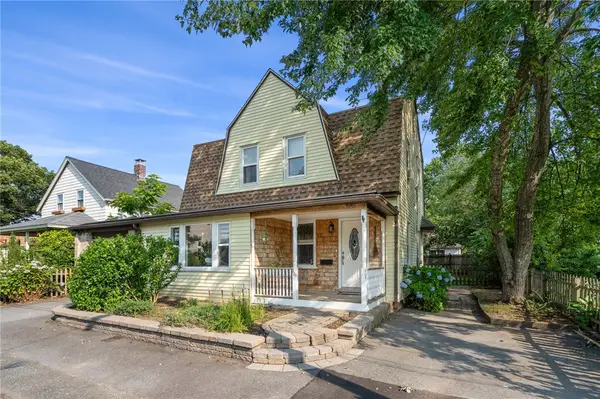16 Allard Street, Warwick, RI 02889