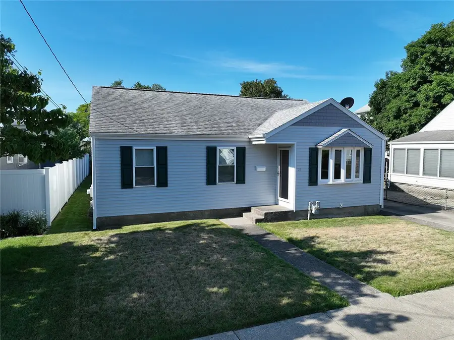 21 Benedict Street, Pawtucket, RI 02861 - #2