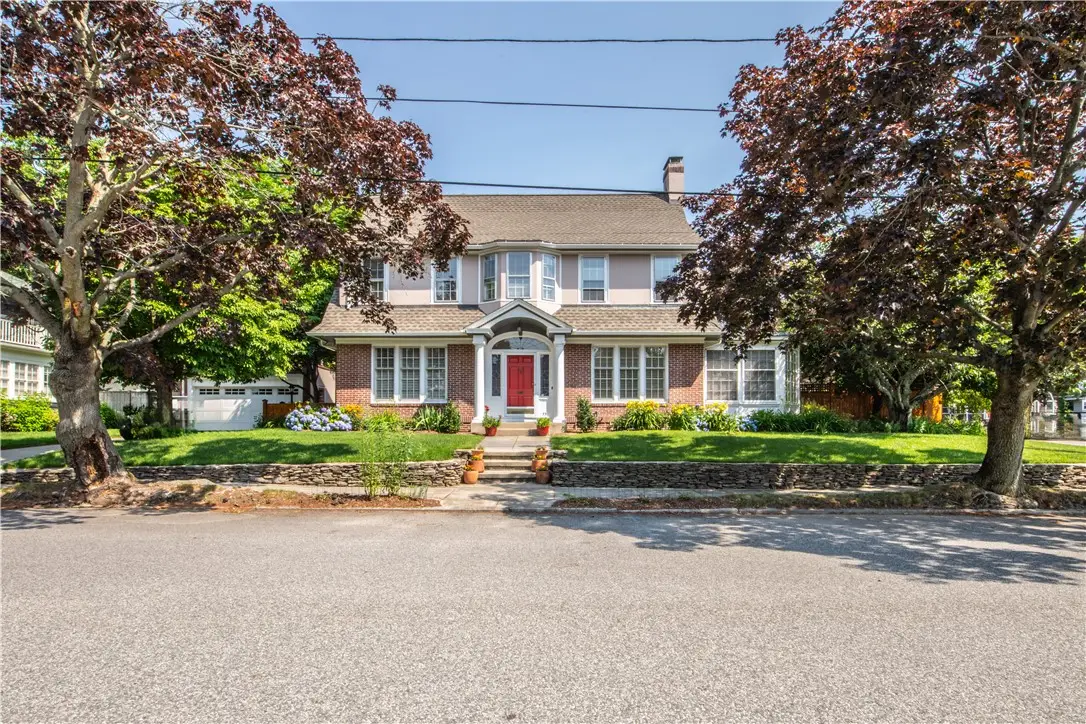 33 Sefton Drive, Cranston, RI 02905 - #1