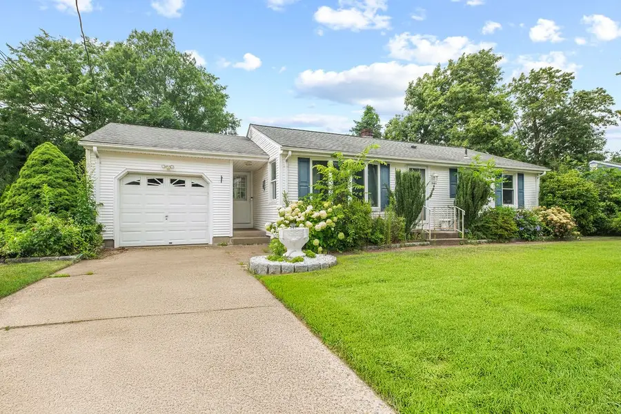 12 Janet Drive, West Warwick, RI 02893 - #2