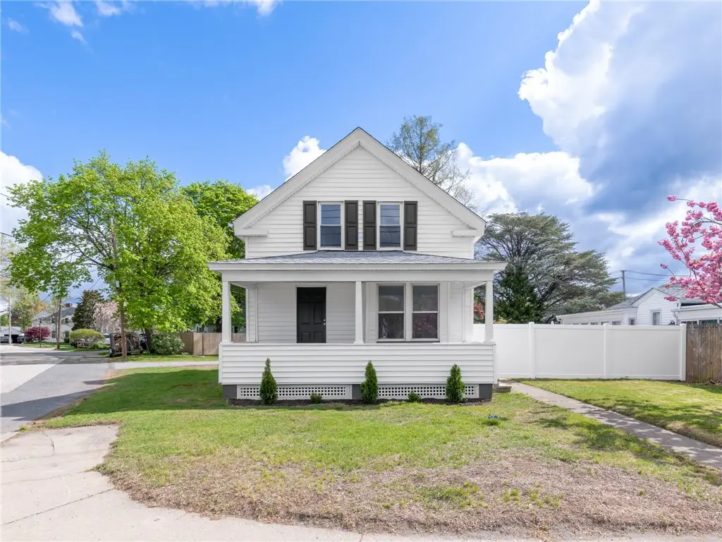 990 Pawtucket Avenue, Rumford, RI 02916 - #1