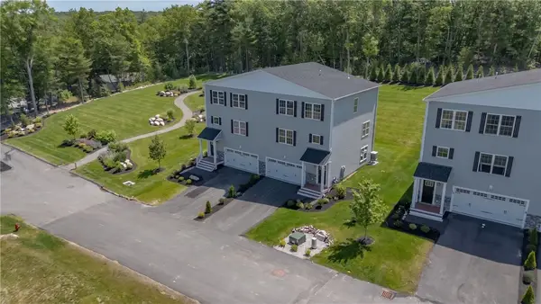 2 Old County Village Road #B, Smithfield, RI 02917