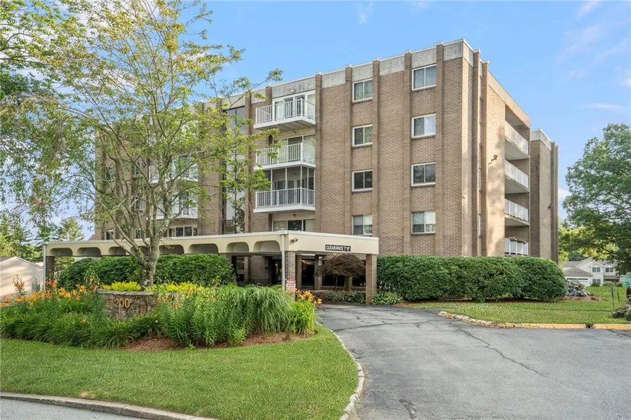 200 Hoffman Avenue #402, Cranston, RI 02920 - #2