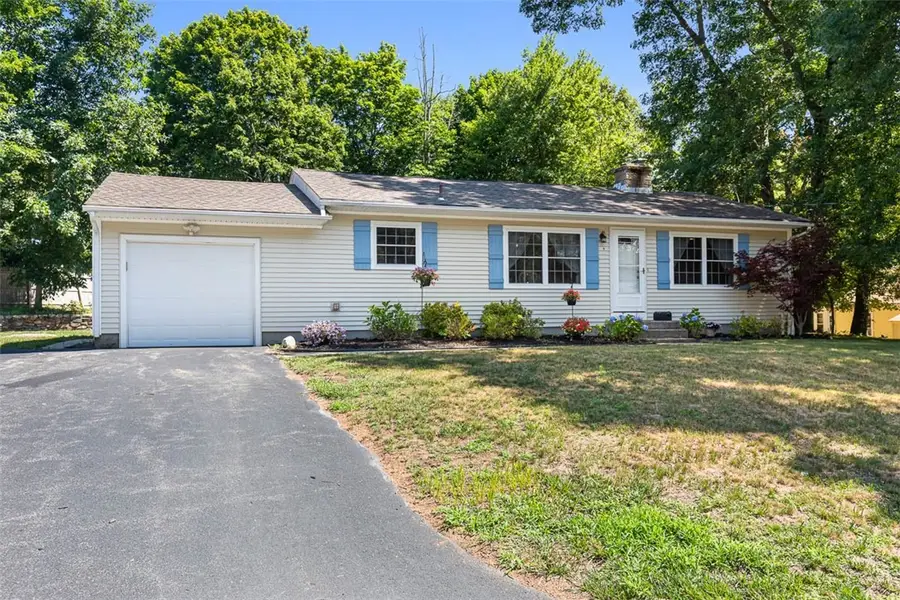 8 Gadoury Avenue, Coventry, RI 02816 - #3