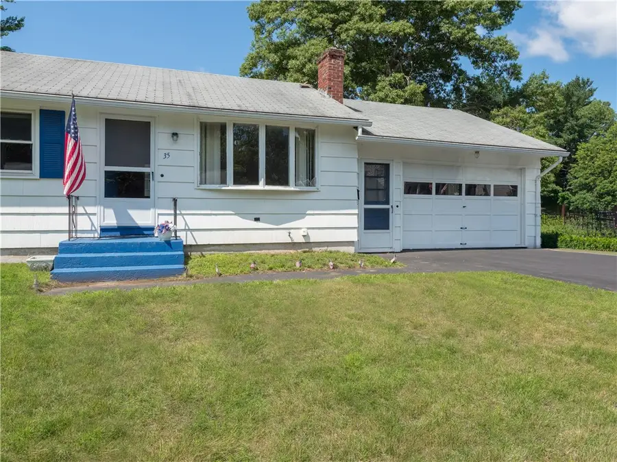 35 Williams Street, Coventry, RI 02816 - #2