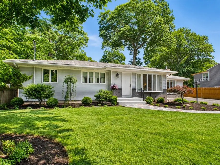 122 Spring Grove Avenue, Warwick, RI 02889 - #3