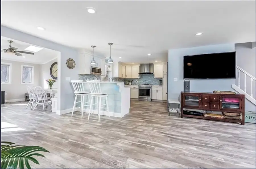 26 Jamestown Boulevard, Narragansett, RI 02882 - #3