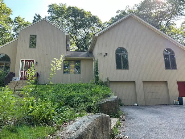20 Fry Pond Road, West Greenwich, RI 02817