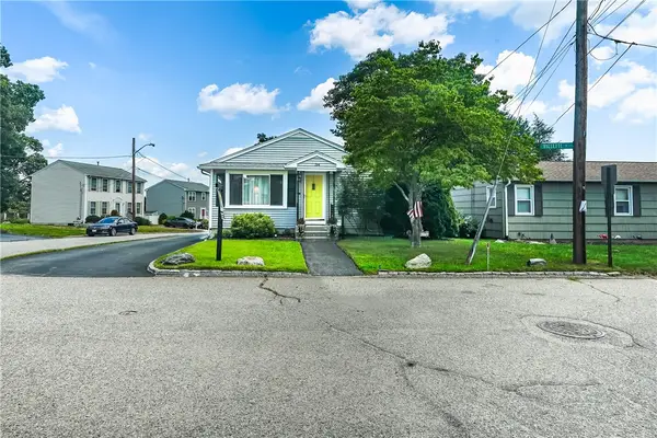 194 Vallette Street, Cranston, RI 02920