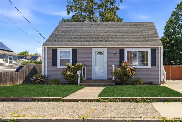 98 Dewey Avenue, Pawtucket, RI 02861