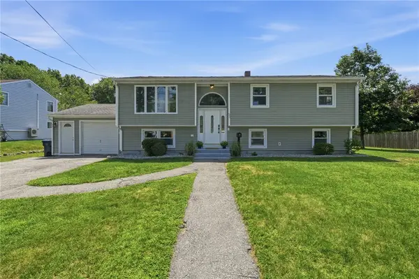 53 Buena Vista Avenue, Warwick, RI 02889