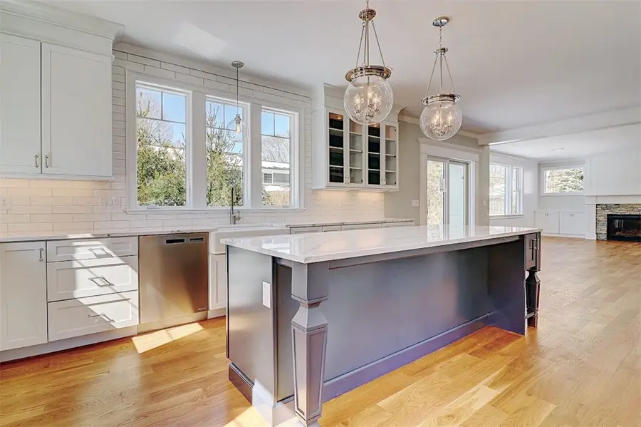 2400 Division Road, East Greenwich, RI 02818 - #2