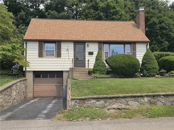 25 Linwood Street, West Warwick, RI 02893