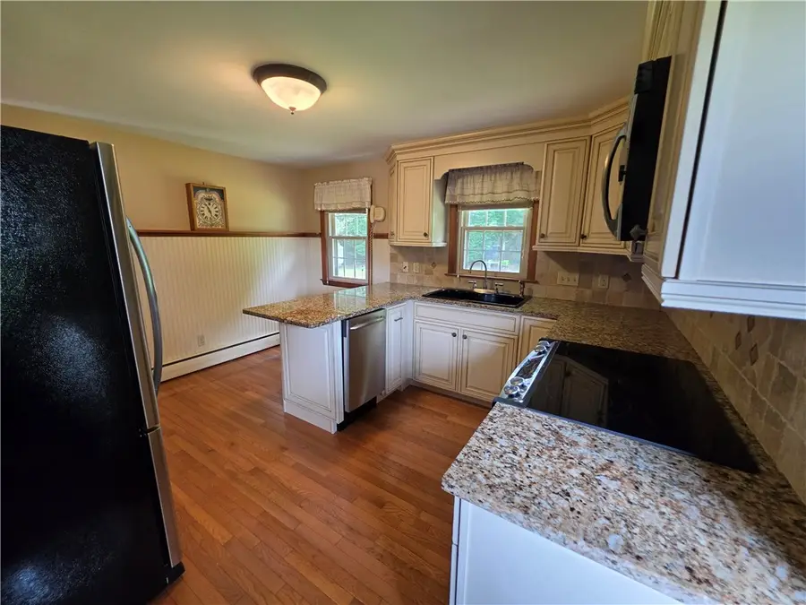 25 Linwood Street, West Warwick, RI 02893 - #2