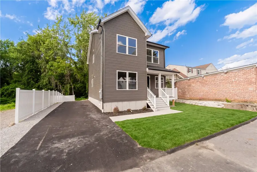 31 Tucker Street, Warwick, RI 02886 - #2