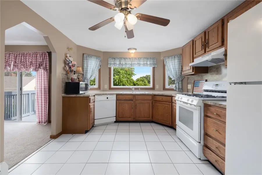 53 Patrick H Quinn Drive, West Warwick, RI 02893 - #3