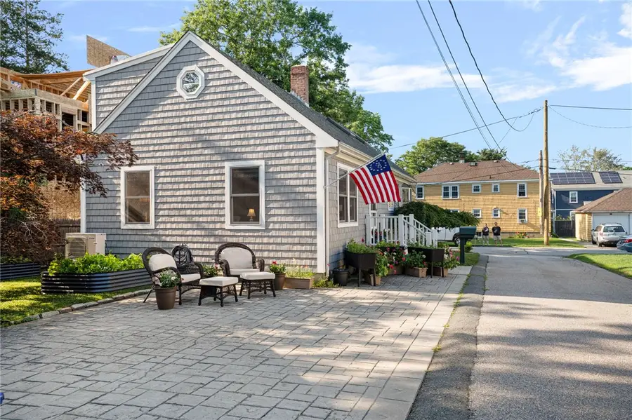 3 Harold Street, Newport, RI 02840 - #3