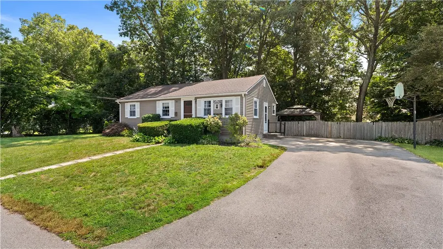 52 Brentwood Avenue, Warwick, RI 02886 - #2