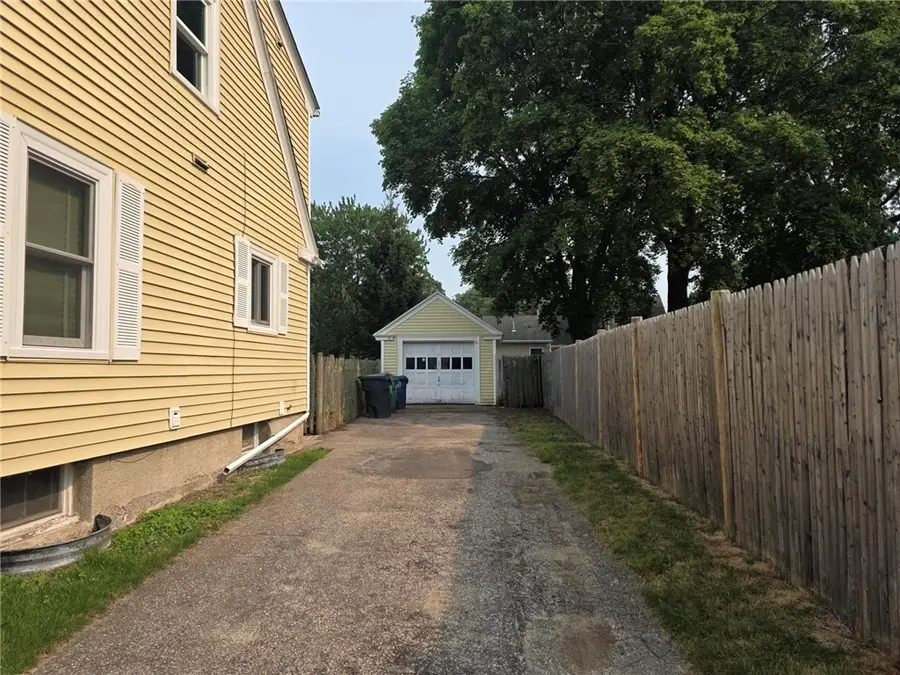 86 Sevilla Avenue, Warwick, RI 02889 - #2