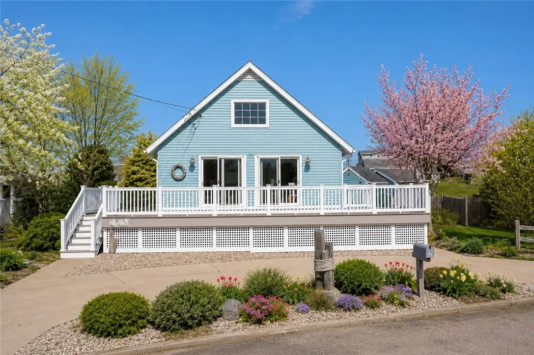24 Redwood Drive, Narragansett, RI 02882 - #1