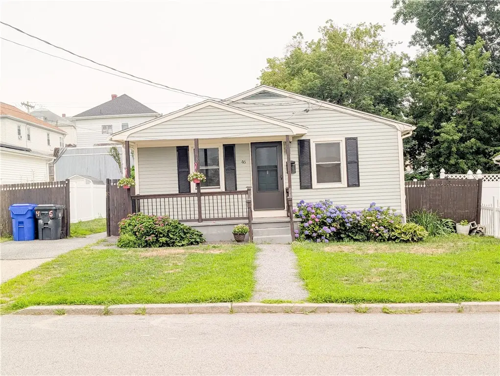 46 W Carpenter Street, Pawtucket, RI 02860 - #1