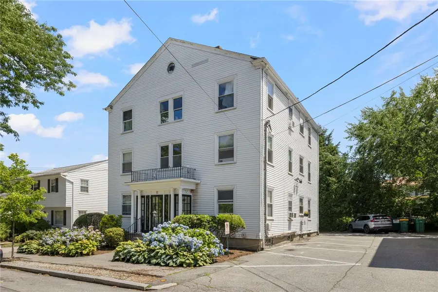 11 North Avenue #7, Providence, RI 02906 - #2