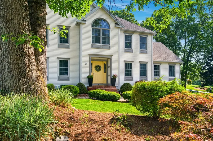 6 Cathedral Court, Cumberland, RI 02864 - #3