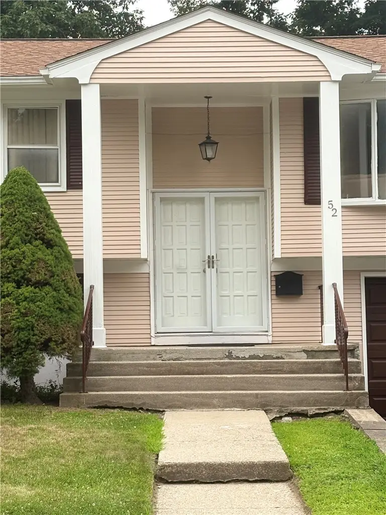 52 Bicentennial Way, North Providence, RI 02911 - #2