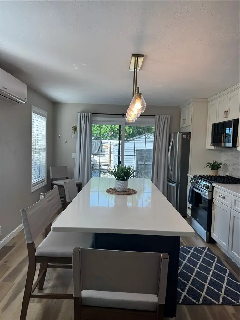 230 Cedar Avenue, Portsmouth, RI 02871 - #3
