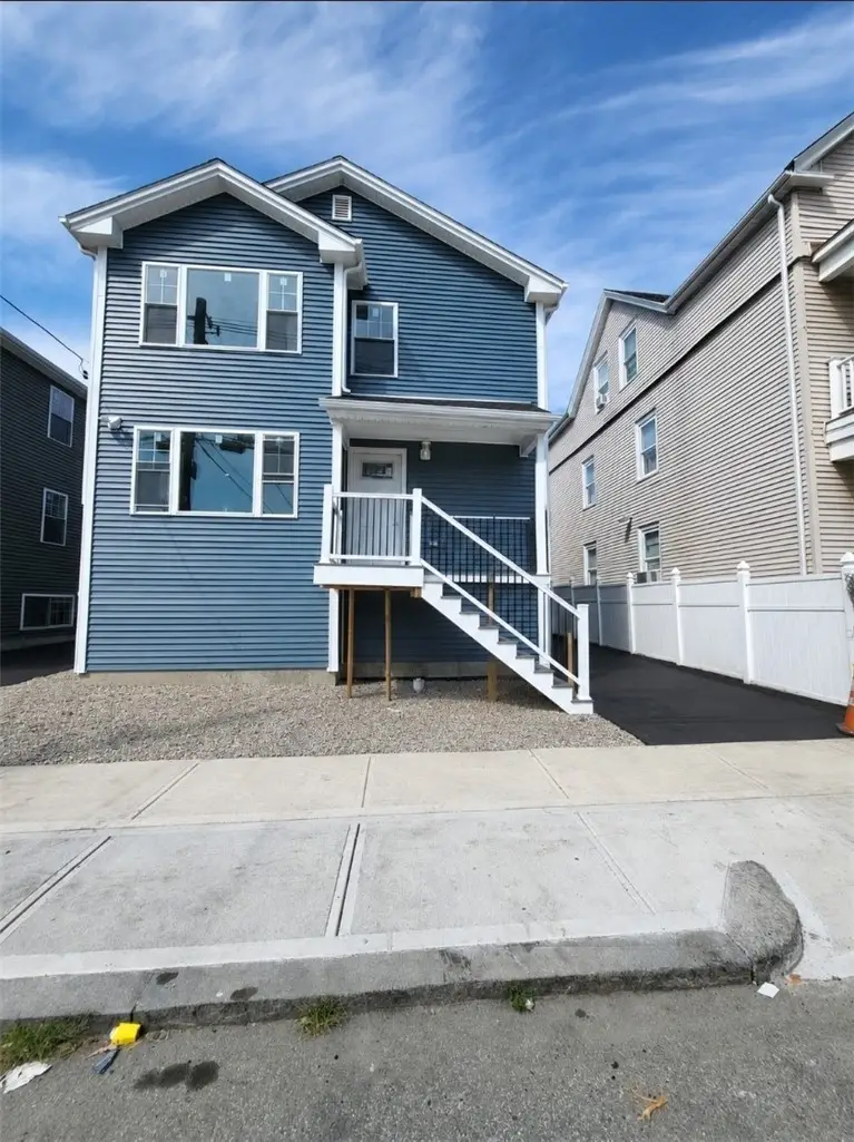 729 Potters Avenue, Providence, RI 02907 - #2