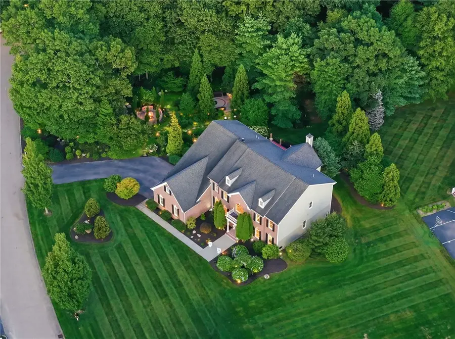 10 Lovegreen Lane, East Greenwich, RI 02818 - #3