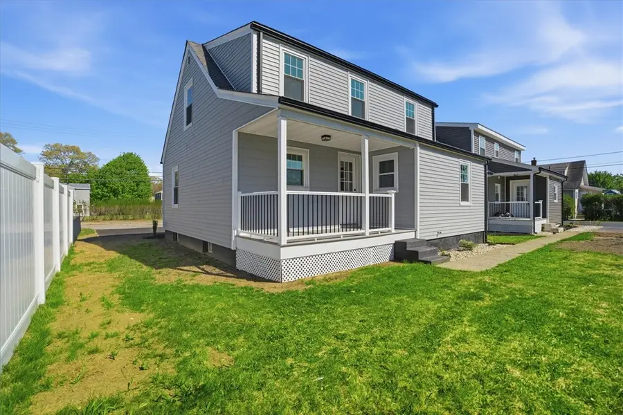 45 Metropolitian Park Drive, Riverside, RI 02915 - #2