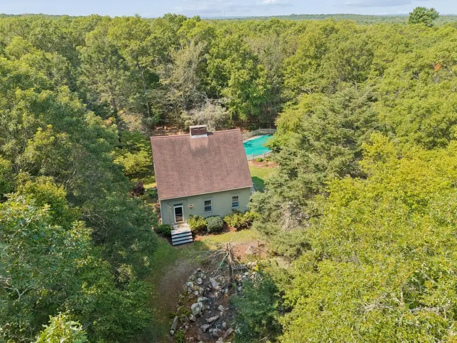 840 Lake Road, Tiverton, RI 02878 - #3
