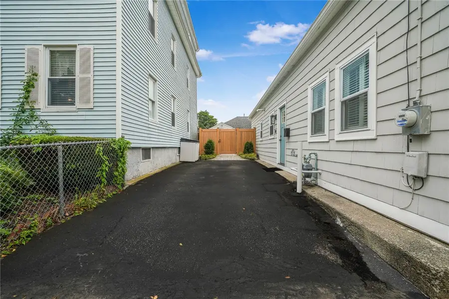 381 Wood Street, Bristol, RI 02809 - #3