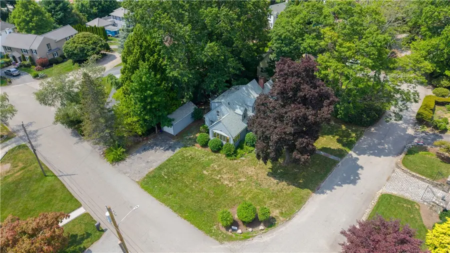 64 White Birch Road, Cranston, RI 02920 - #3