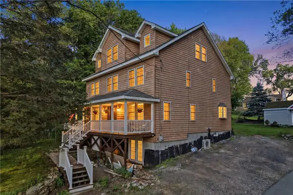 2446 Plainfield Pike, Johnston, RI 02919