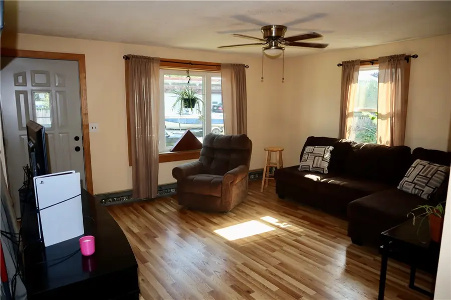 47 Rock Avenue, Pawtucket, RI 02861 - #3