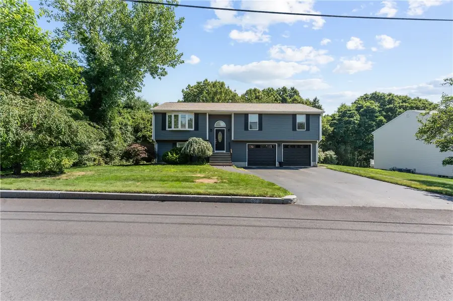 16 Rachella Court, East Providence, RI 02914 - #2