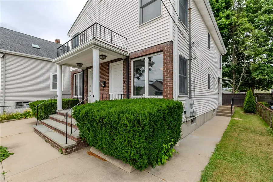 53 Hazael Street, Providence, RI 02908 - #3