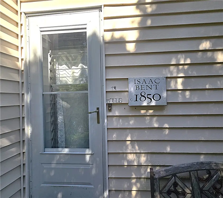 11 Maple Avenue, Westerly, RI 02891 - #1