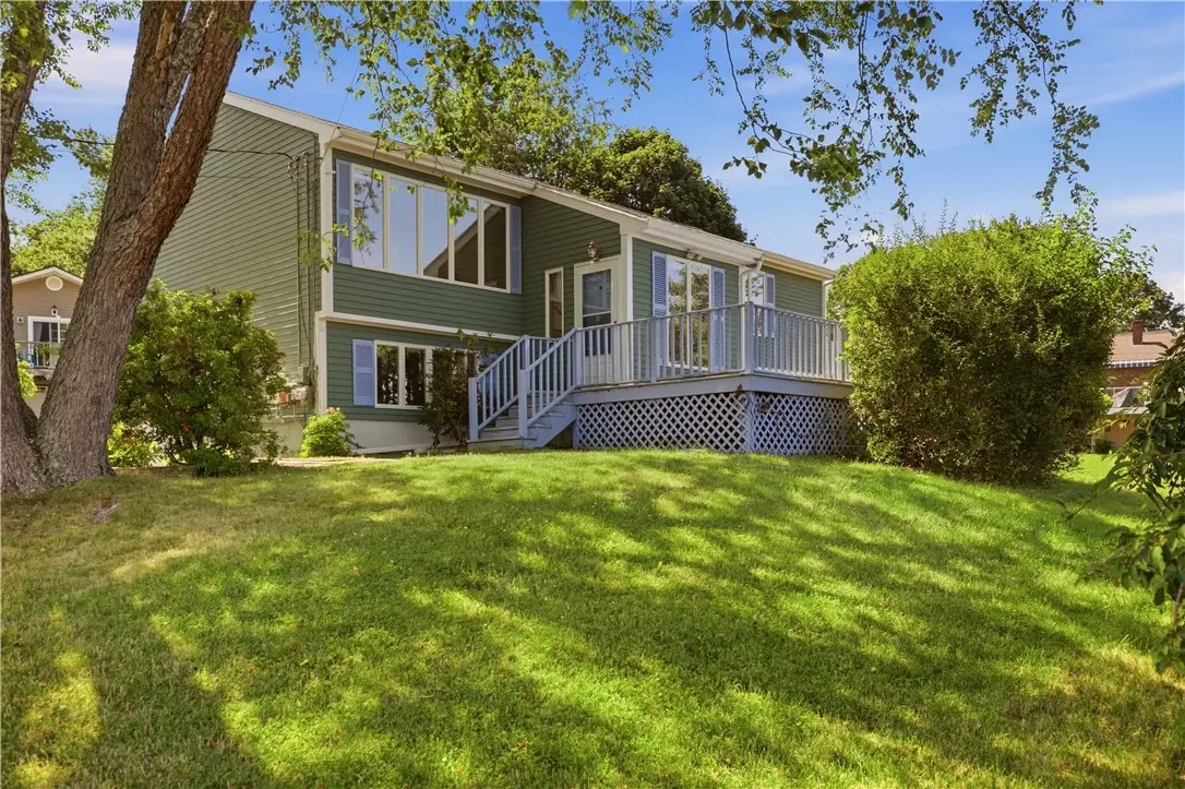 125 Colonial Avenue, Tiverton, RI 02878 - #1
