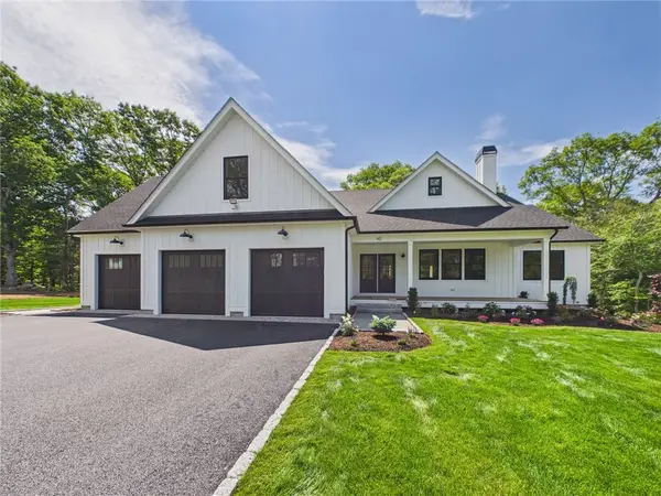 125 Whitehead Road, Coventry, RI 02816