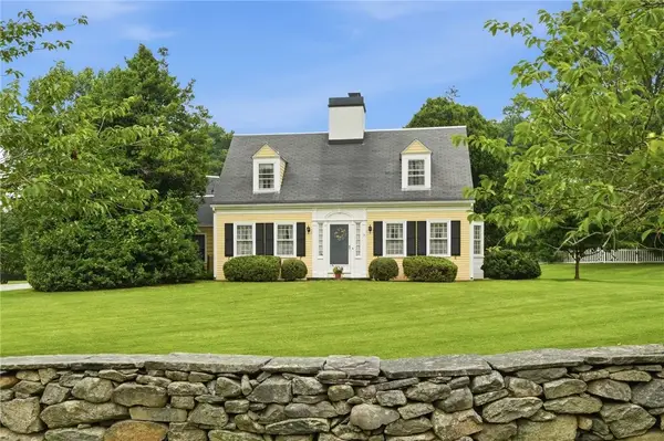 142 Ferry Road, Bristol, RI 02809