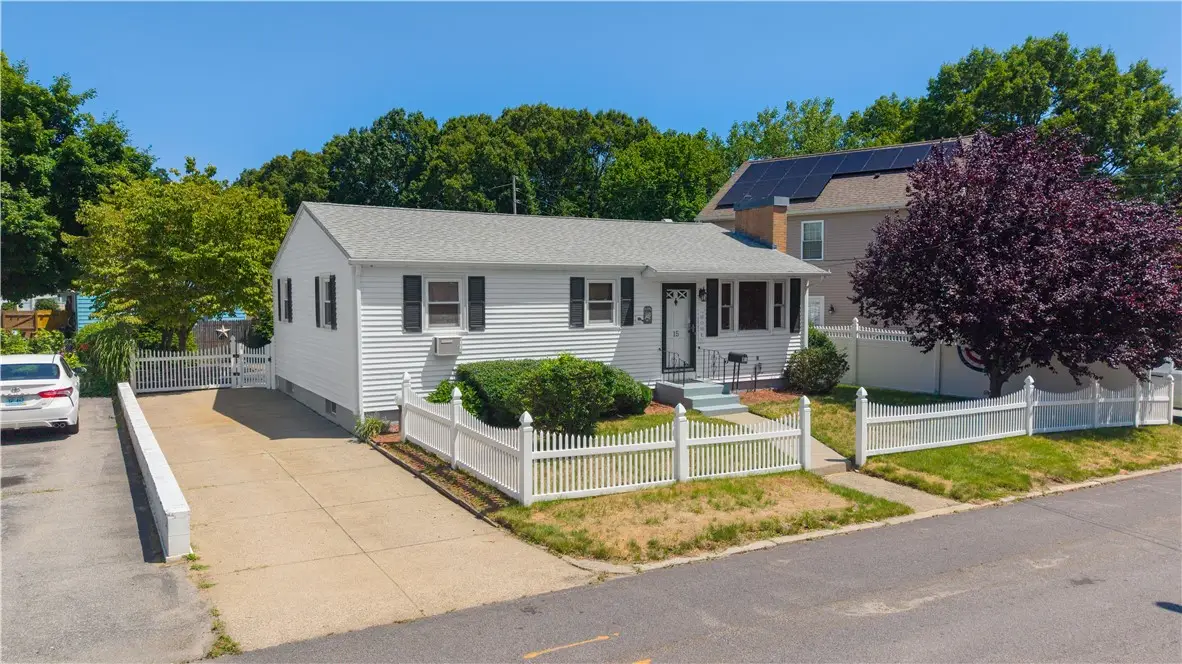 15 Chandler Avenue, Pawtucket, RI 02860 - #1