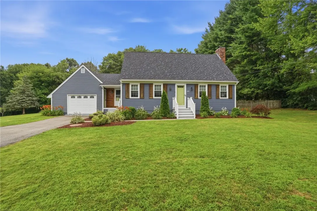 880 Wood Street, Swansea, MA 02777 - #1