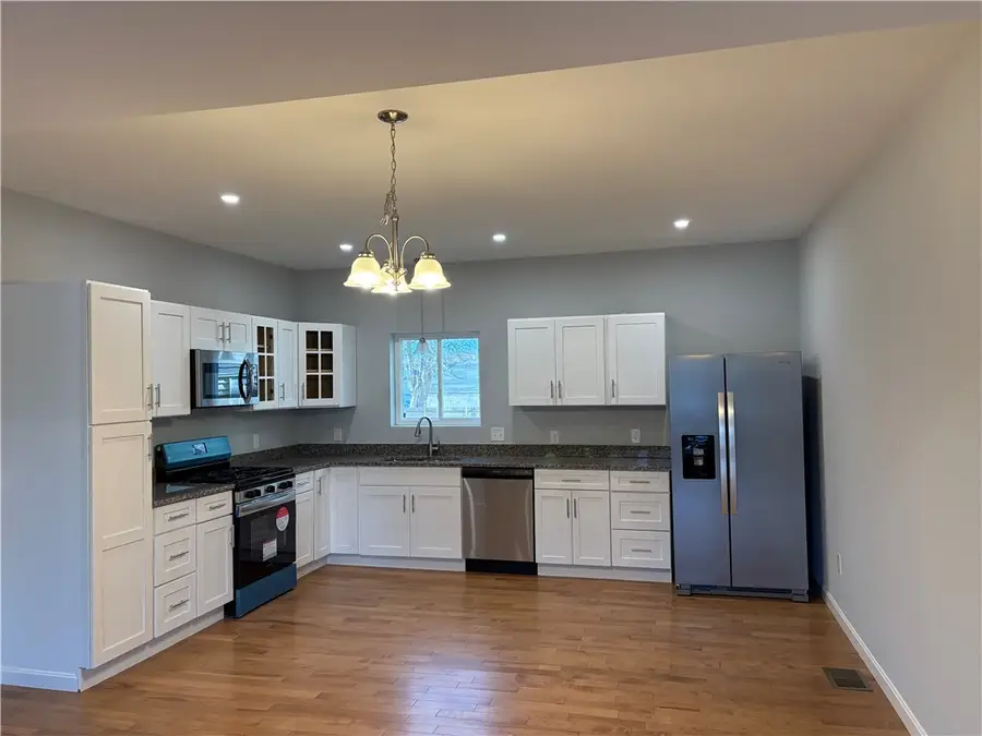 184 Avenue C #M3, Woonsocket, RI 02895 - #2