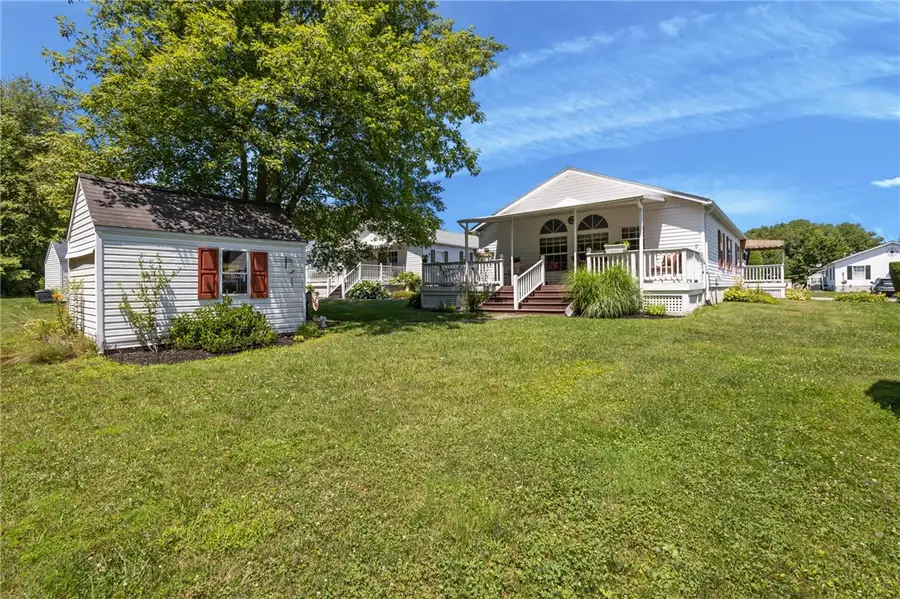 9 Nightingale Lane, Tiverton, RI 02878 - #2